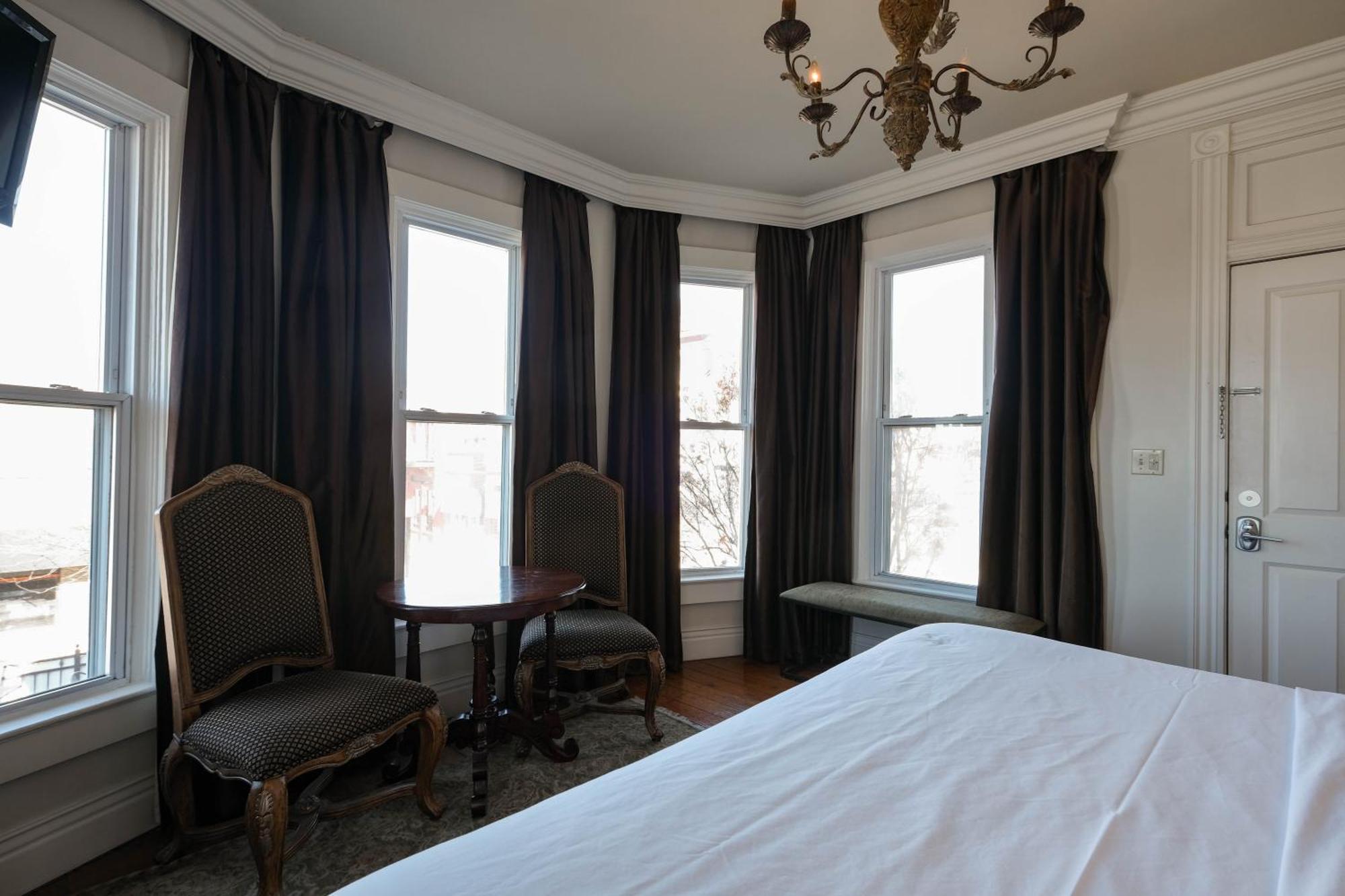 Dickson Street Bed and breakfast *