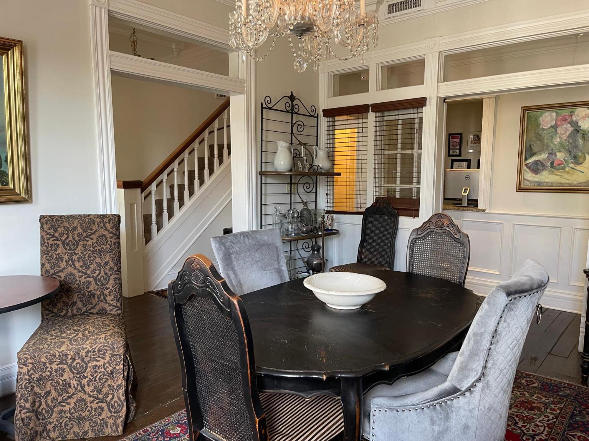 Dickson Street Bed and breakfast